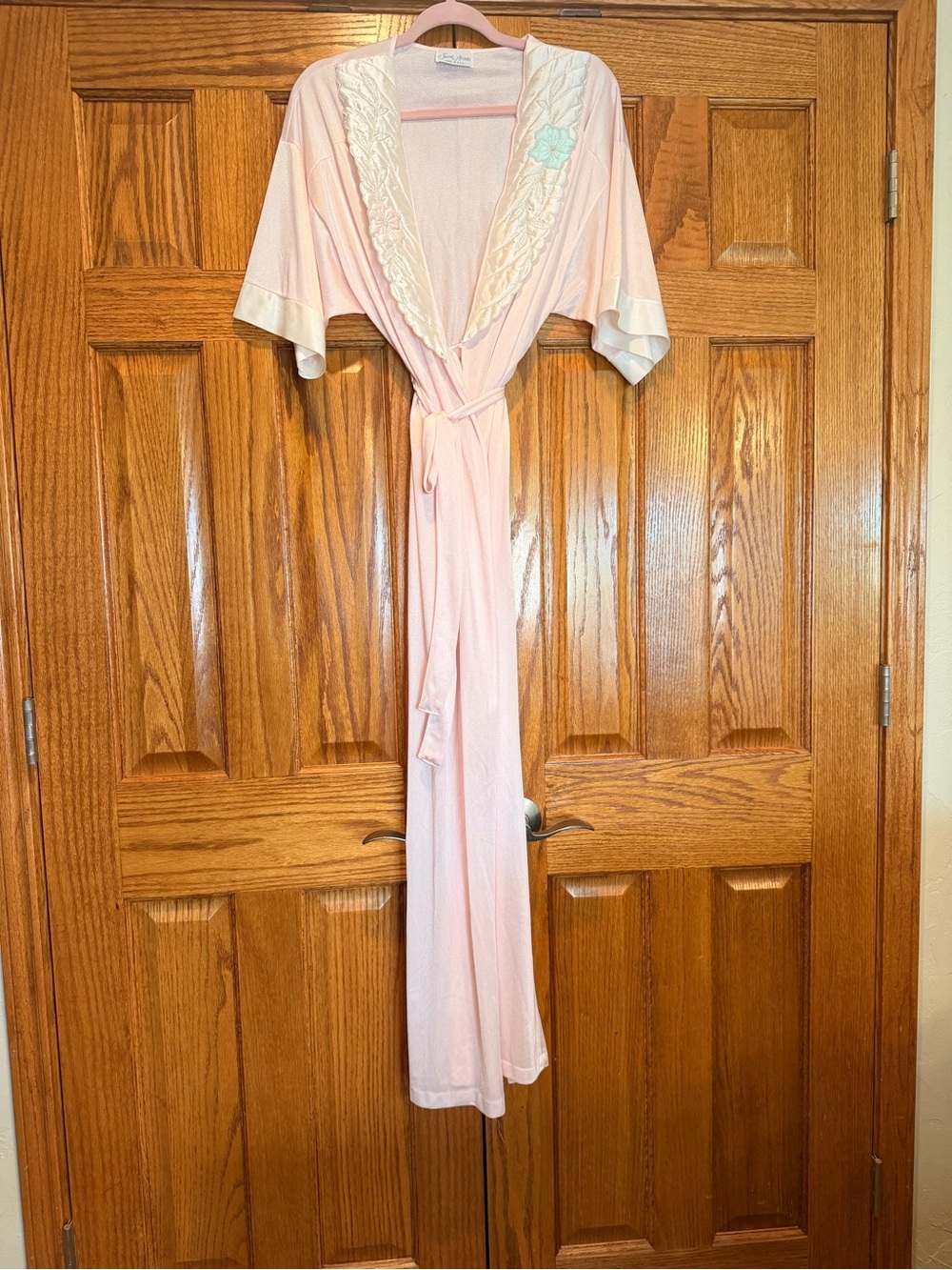 VINTAGE Light Pink satin -Trim Long Robe with Tie Belt “Secret Accents” brand